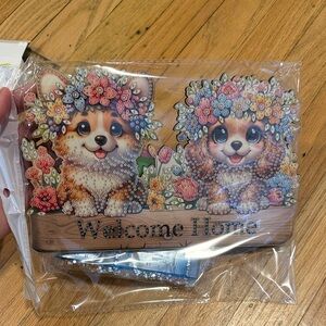 Welcome Home Puppy Floral Key Holder - Cute Dog Décor